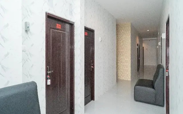 RedDoorz near Sarinah Jakarta