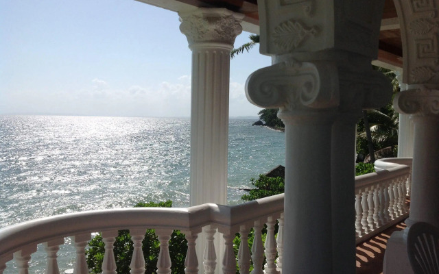 Blue Crystal Beach Resort