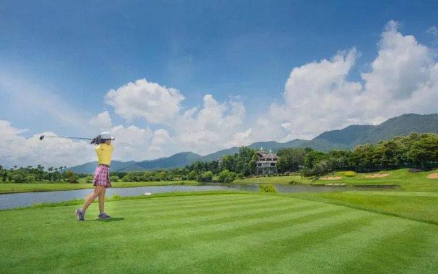 Gassan Khuntan Golf and Resort