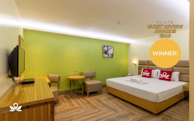 Sun Star Grand Hotel by ZEN Rooms