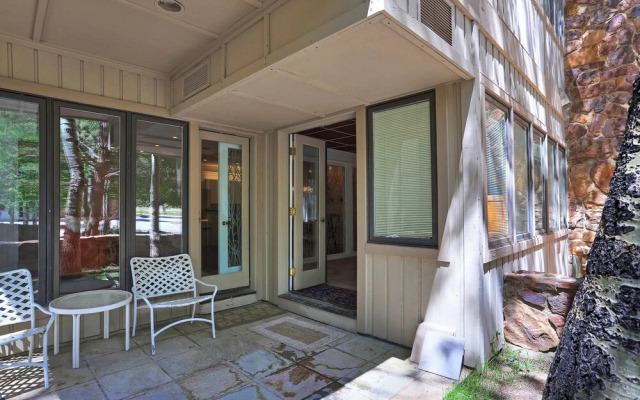 2721 Chateaux DMont by RedAwning