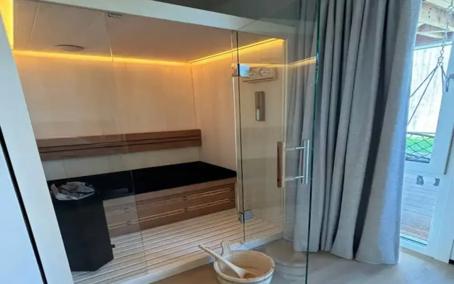 Lavish Lodge With Private Sauna