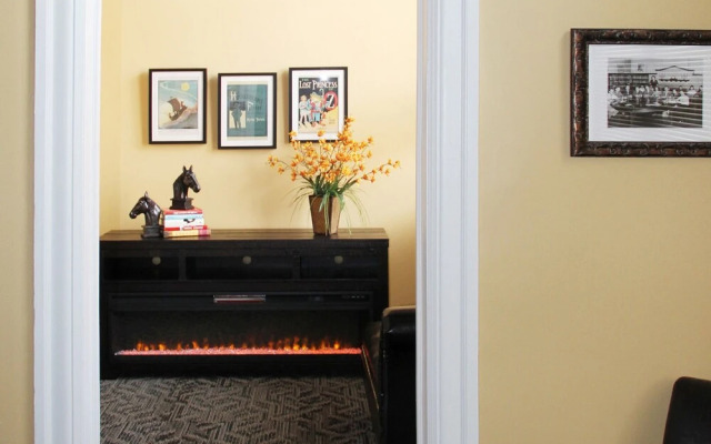 City Hall Grand Hotel