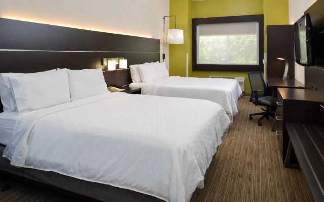 Holiday Inn Express Madera - Yosemite Park Area by IHG