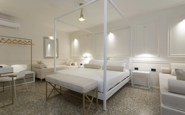 San Marco Suite 755