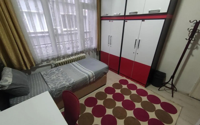 HOSTELIDA