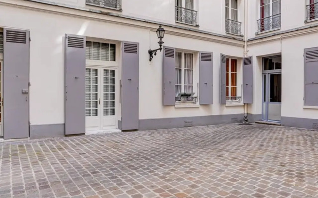 Secret Maillot Charming 1 Bed Apt in Paris