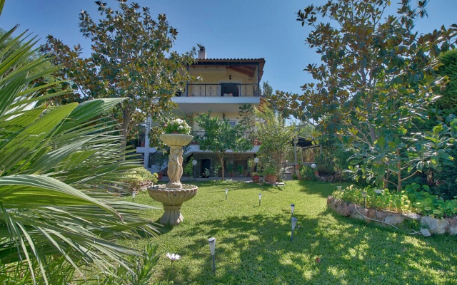 Vacation Studio Oropos