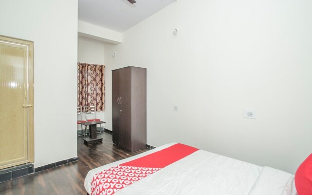 OYO 14430 Sunshine Grand