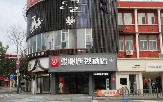 Perfect hotel