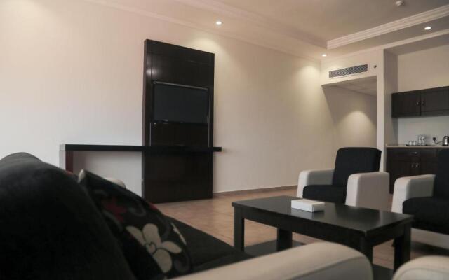 Sand Beach Suites(Families only)