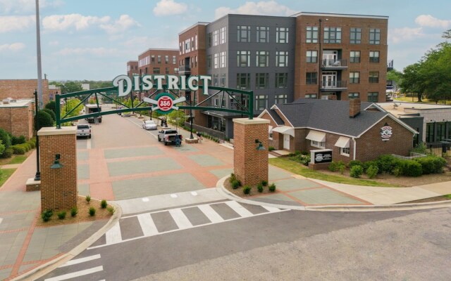 Mint House Greenville - West End