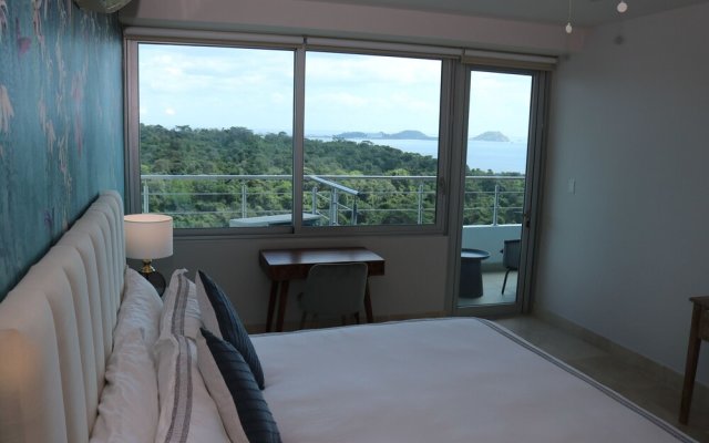 17i Beautiful Luxury Resort Beachfront Oceanview