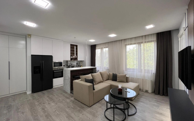 Derenik Demirchyan street, 2 bedrooms Modern, Beautiful apartment DE333