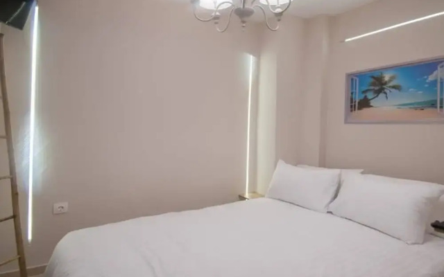 Beautiful Design Flat In Thessaloniki