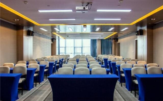 Echarm Hotel Wuhan Jiangxia Zhongbai Plaza
