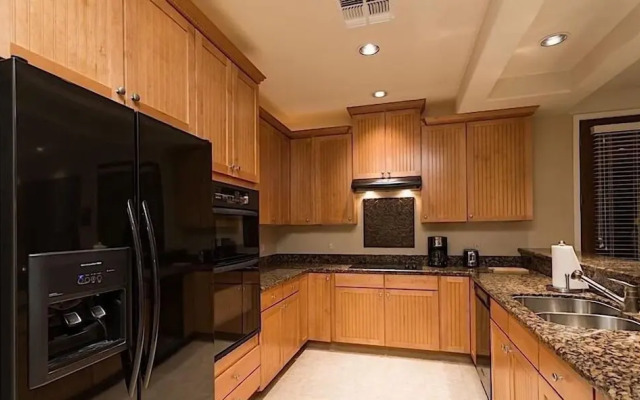 Overlook Chalet By Signature Vacation Rentals