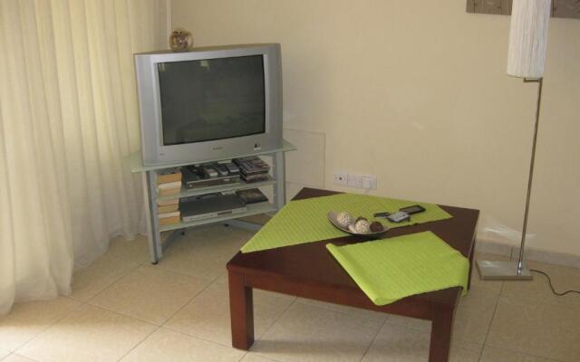 Pyla Village Resort F110 (Apartment near Larnaca)