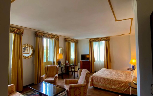 Hotel Villa Montanarini