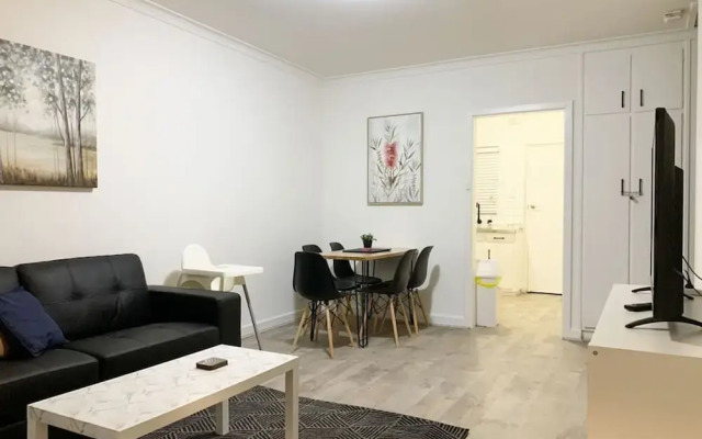 Wifi 2 Air-cons Campbelltown Courtyard West