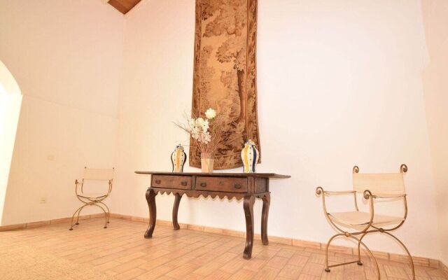 Coastal Retreat With Private Pool