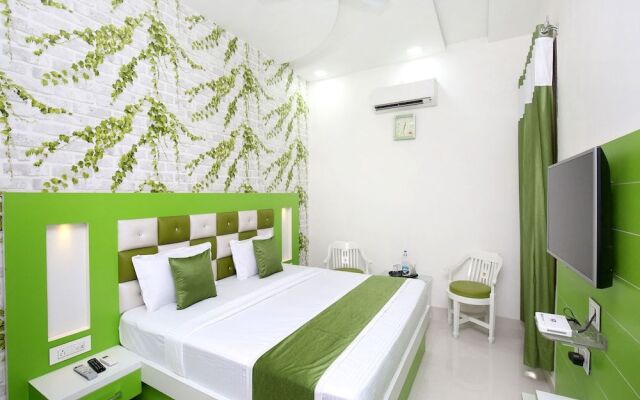 OYO 16341 Hotel C7