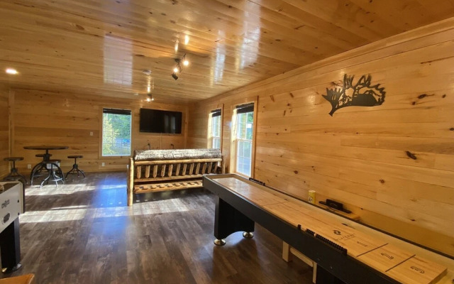 Keweenaw Waters Resort