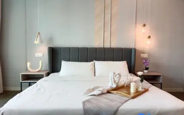 Ooak Suites | Mont Kiara | Mall | Babycot | 4 Pax