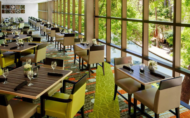 Holiday Inn San Antonio - Riverwalk by IHG