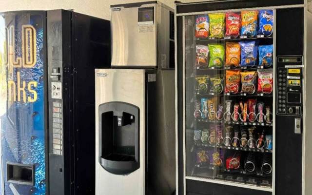 Motel 6 Englewood, FL