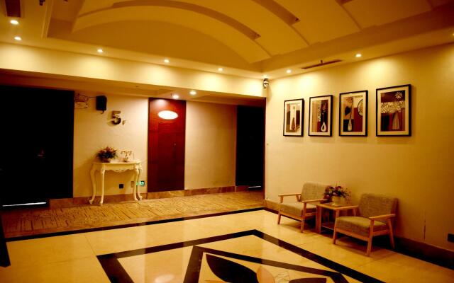 Haikou Kai Wei Hotel