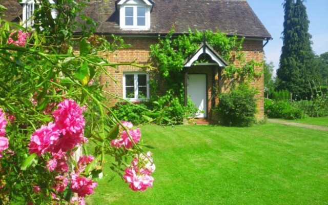 Rosemead Cottage