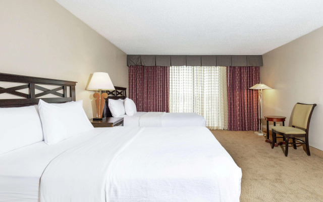 Embassy Suites by Hilton Kansas City Plaza