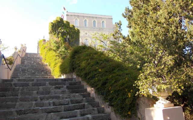 Excelsior Palace Hotel
