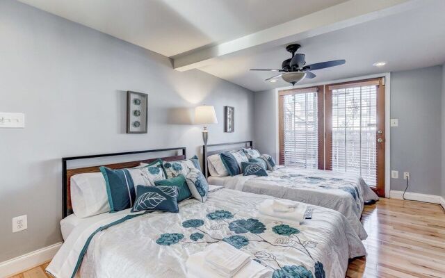 Upscale Home W/rooftopdeck&parking Near Stadiums