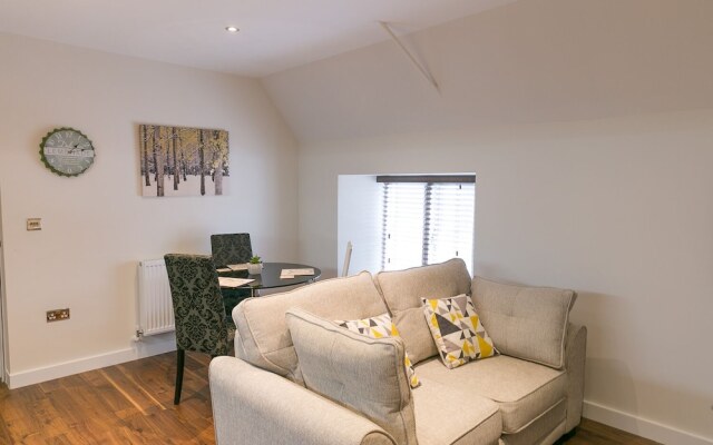 Riverside Apartments Stamford