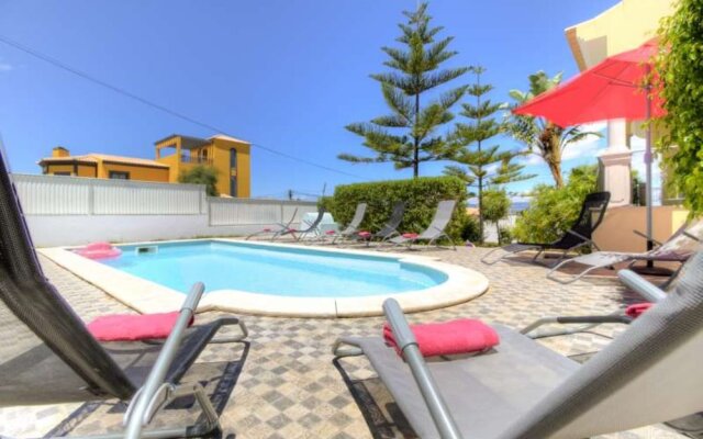 Villa 6 Bedrooms With Pool And Wifi 104371