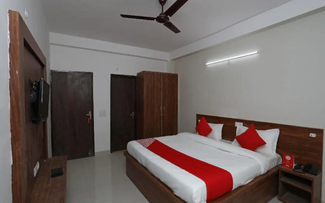 Hotel 4 Fingures Inn By OYO Rooms