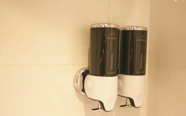 LuxeLite Suites Pasay