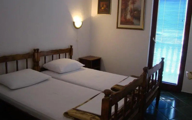 Apartments Svorcan
