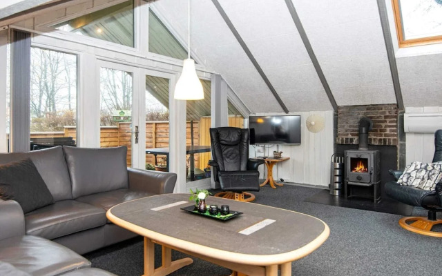 6 Person Holiday Home in Hemmet-by Traum