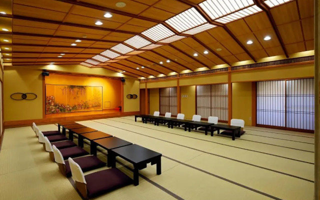 Atami Onsen Sampeiso