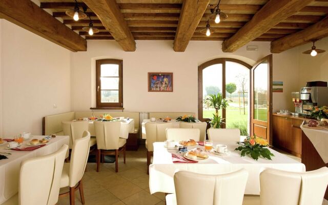 Villa in Cannara With Assisi Views