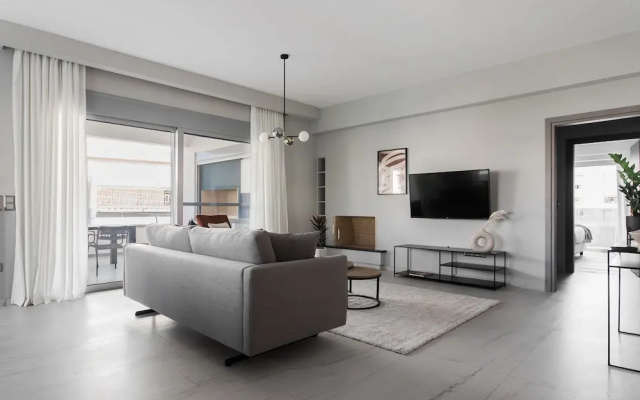 UPSTREET Teal Faliro House