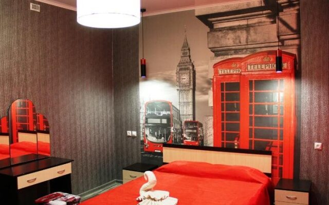 Oasis Hotel - Hostel