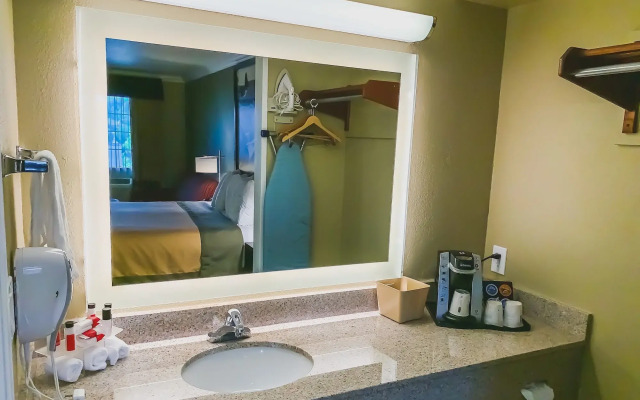 Super 8 by Wyndham Ukiah