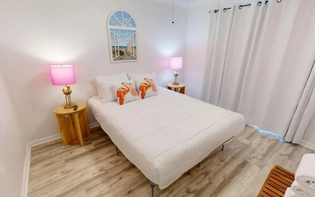 Sandpiper Cove 1086 2 Bedroom Condo by RedAwning