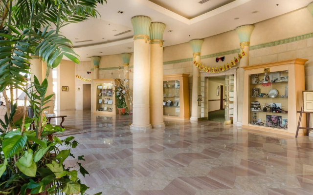 Hilton Alexandria Green Plaza