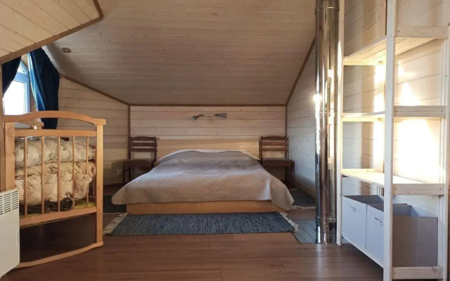 Дом Ялоранта на улице Прибрежная 34