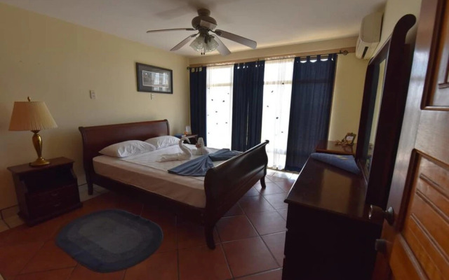 Puerto Carrillo Sunset B&B